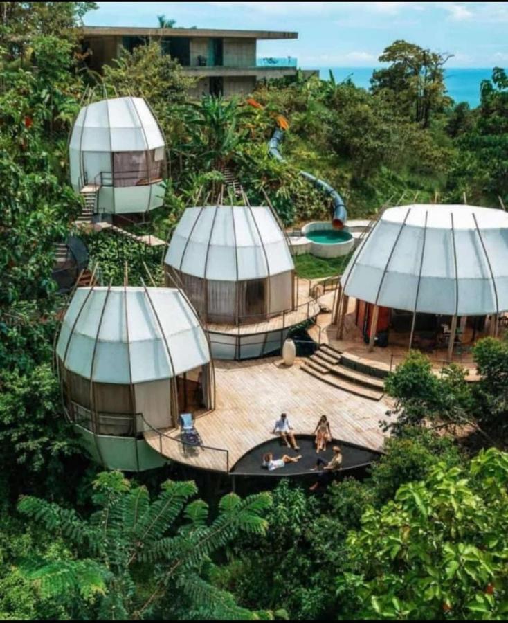 Art Villas Costa Rica, Villas & Glamping Uvita Buitenkant foto
